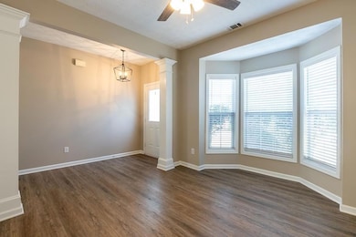 Spare room with plenty of natural light, ornate co