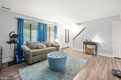 727 Myrtle Ave, Lindenwold, NJ 08021 - photo 2