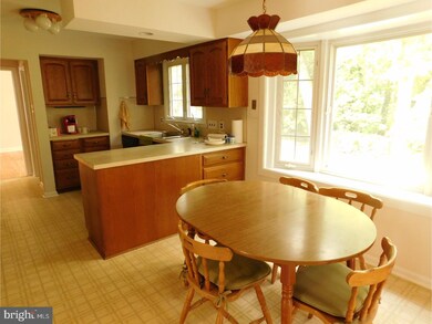 1010 Robwill Pass, Cherry Hill, NJ 08034 - photo 5