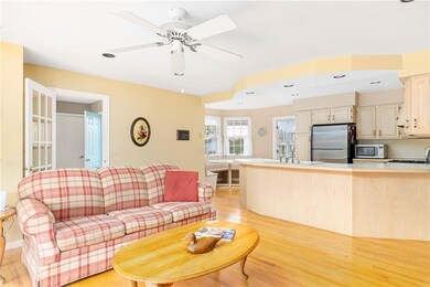 8 Tobin Ln, Bristol, RI 02809 - photo 7
