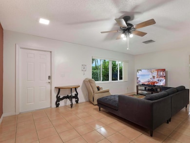 101 N Sequoia Dr, West Palm Beach, FL 33409 - photo 6