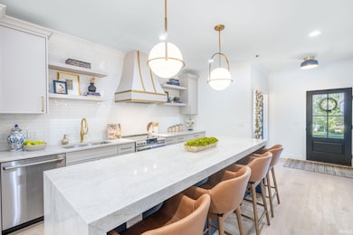 626 N Notre Dame Ave, South Bend, IN 46617 - photo 6