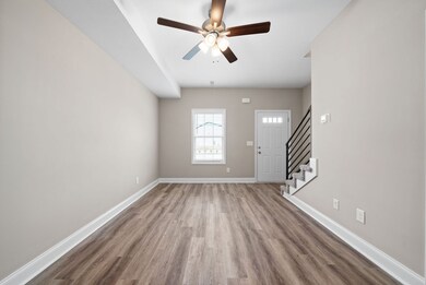 1165 Meadowhill Ln unit B, Clarksville, TN 37043 - photo 6