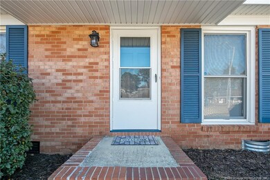 7579 Jennings Ln, Fayetteville, NC 28303 - photo 4