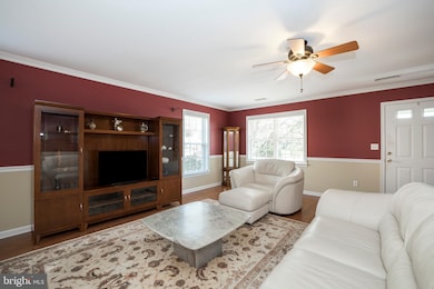 1507 Glasgow St, Pottstown, PA 19464 - photo 7