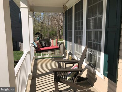 11503 Waloak Ct, Hagerstown, MD 21742 - photo 4