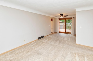 3518 Crestmoor Place, Des Moines, IA 50310 - photo 6