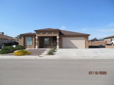 1025 La Bajada Dr, Alamogordo, NM 88310 - photo 2