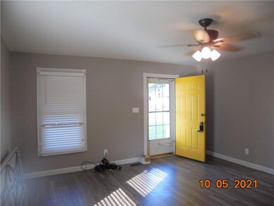 2011 Ohio Ave, Columbus, IN 47201 - photo 5