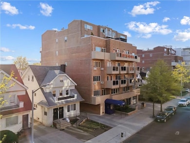 2408 Ocean Ave unit 12, Brooklyn, NY 11229 - photo 4