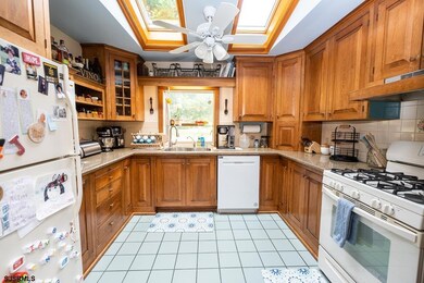 832 E Moss Mill Rd, Galloway, NJ 08205 - photo 4