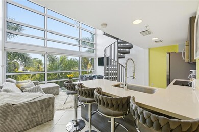 421 Meridian Ave unit 16, Miami Beach, FL 33139 - photo 2