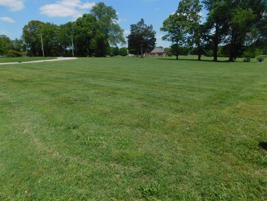 33 Old Stone Cir, Manchester, TN 37355 - photo 4