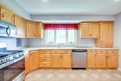 650 Somerset St_Rumford_16