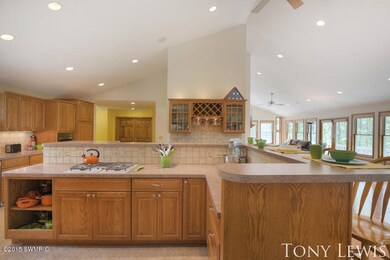 13240 Beckwith Dr NE, Lowell, MI 49331 - photo 4