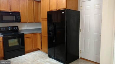 209 Sycamore Rd, Curtis Bay, MD 21226 - photo 3