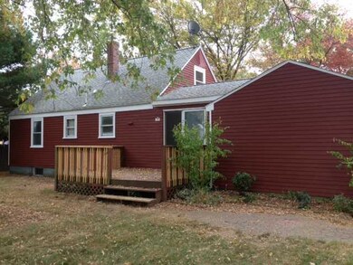 365 Hunt Ave, Warwick, RI 02886 - photo 2