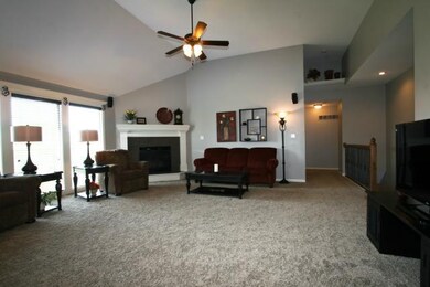 4408 SW Lyndsie Ct, Lees Summit, MO 64082 - photo 4