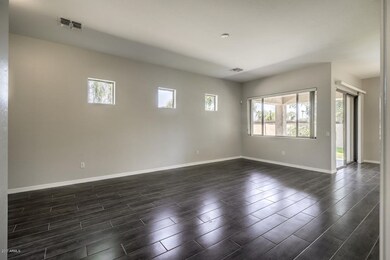810 E Sheffield Ave Chandler-large-005-4