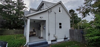 77 Eddy St, Cranston, RI 02920 - photo 3