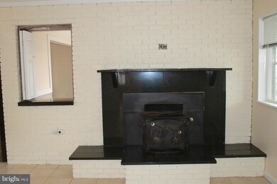 103 Courtney Dr, Manassas Park, VA 20111 - photo 7