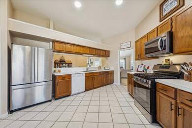 2913 Paisley Meadow Dr, League City, TX 77573 - photo 5