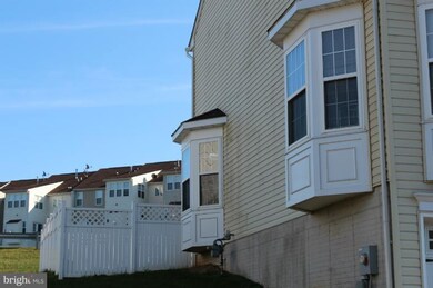 10341 Bridle Ct, Hagerstown, MD 21740 - photo 2