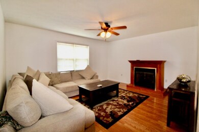 156 Dodge St, Stuarts Draft, VA 24477 - photo 4