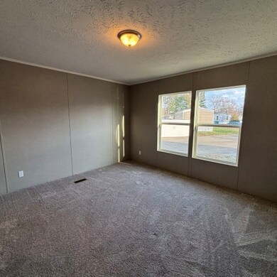 2800 W Memorial Dr unit 101, Muncie, IN 47302 - photo 5