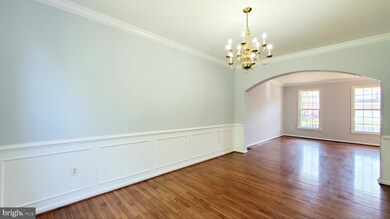 13863 Rembrandt Way, Chantilly, VA 20151 - photo 6