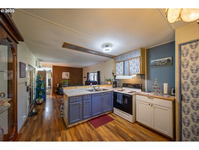 Kitchen/Living Room