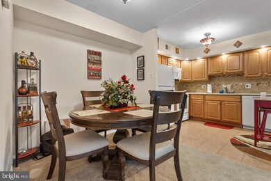 Altemus Farms unit Y1, Brookhaven, PA 19015 - photo 6