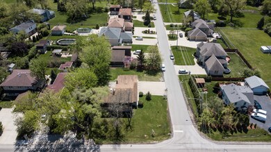 10165 Potter Rd, Des Plaines, IL 60016 - photo 3