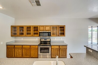 872 N Pineview Dr, Chandler, AZ 85226 - photo 7