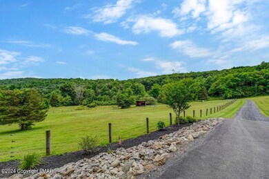 3139 Turkey Hill Rd, Stroudsburg, PA 18360 - photo 3