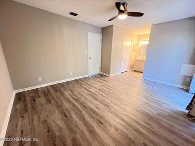 5404 101st St unit 3, Jacksonville, FL 32210 - photo 7