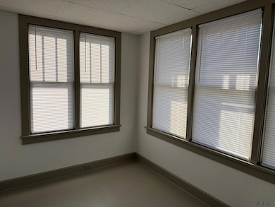 1727 Scalp Ave, Johnstown, PA 15904 - photo 7