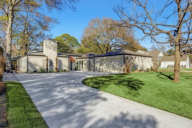 10202 Briar Forest Dr, Houston, TX 77042 - photo 2