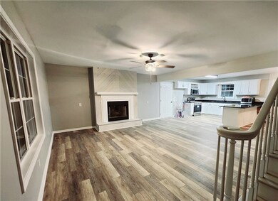 FAMILY ROOM/KITCHEN
