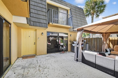 2409 24th Way, West Palm Beach, FL 33407 - photo 3