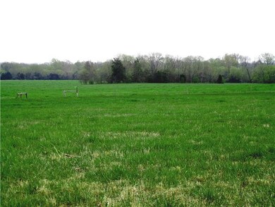 13 Philpot Rd, Shelbyville, TN 37160 - photo 3