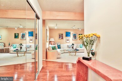 3 Pipe Hill Ct unit B, Baltimore, MD 21209 - photo 2