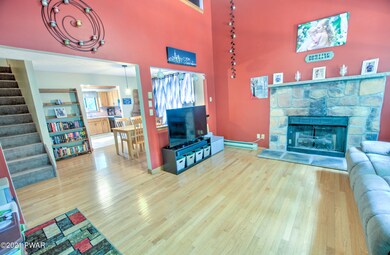 184 E Shore Dr, Hawley, PA 18428 - photo 2