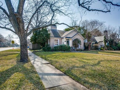 5746 Monticello Ave, Dallas, TX 75206 - photo 2