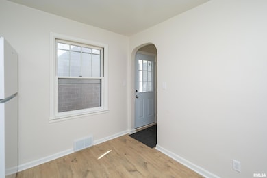 5431 3rd Ave, Moline, IL 61265 - photo 7