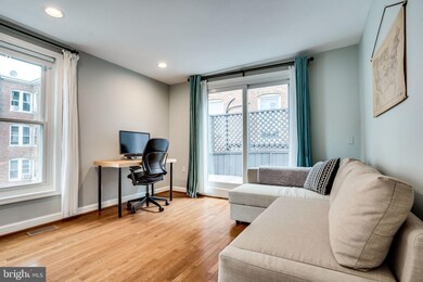 1826 Biltmore St NW unit 3, Washington, DC 20009 - photo 4