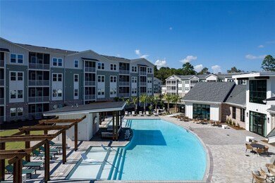 5670 Ogeechee Rd unit Oak, Savannah, GA 31405 - photo 5