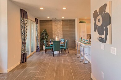 2425 W Bronco Butte Trail Unit-large-001