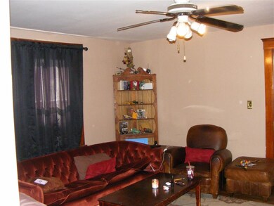 15 South St, Nashua, NH 03060 - photo 7