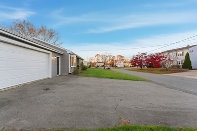 95 Samson Ave, Somerset, MA 02726 - photo 5